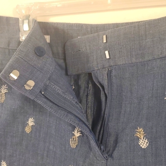 LOFT Riviera Shorts Pineapple Embroidered Chambray Blue 14 - Picture 5 of 13